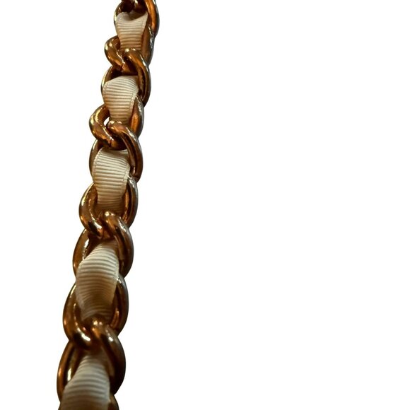 Vintage Coldwater Creek Gold-Tone Chain Link Necklace With Woven Cream Ribbon 35 - Picture 3 of 4